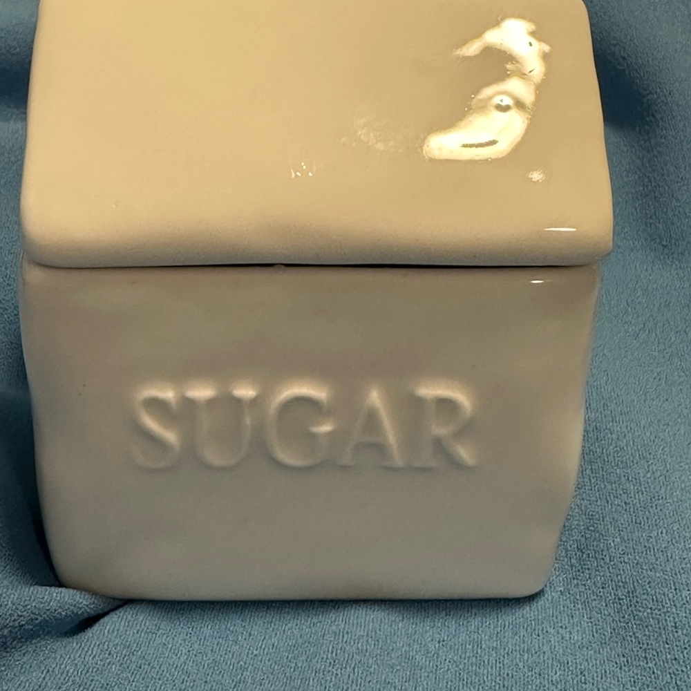 Fitz and Floyd Sugar Bowl